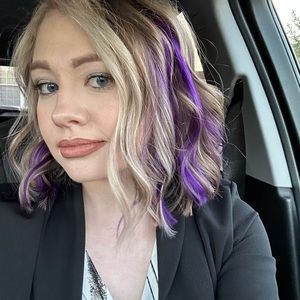 Meet your Posher, Claire